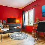 Couette-café Des Marcs D'or 3*