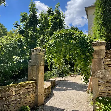 Bed & Breakfast L'etape Des Marcs D'or 3*